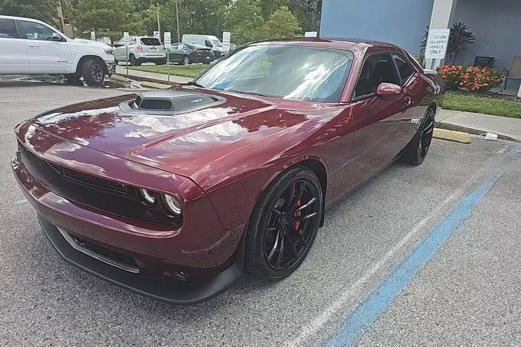 2020 Dodge Challenger R/T Scat Pack photo 1
