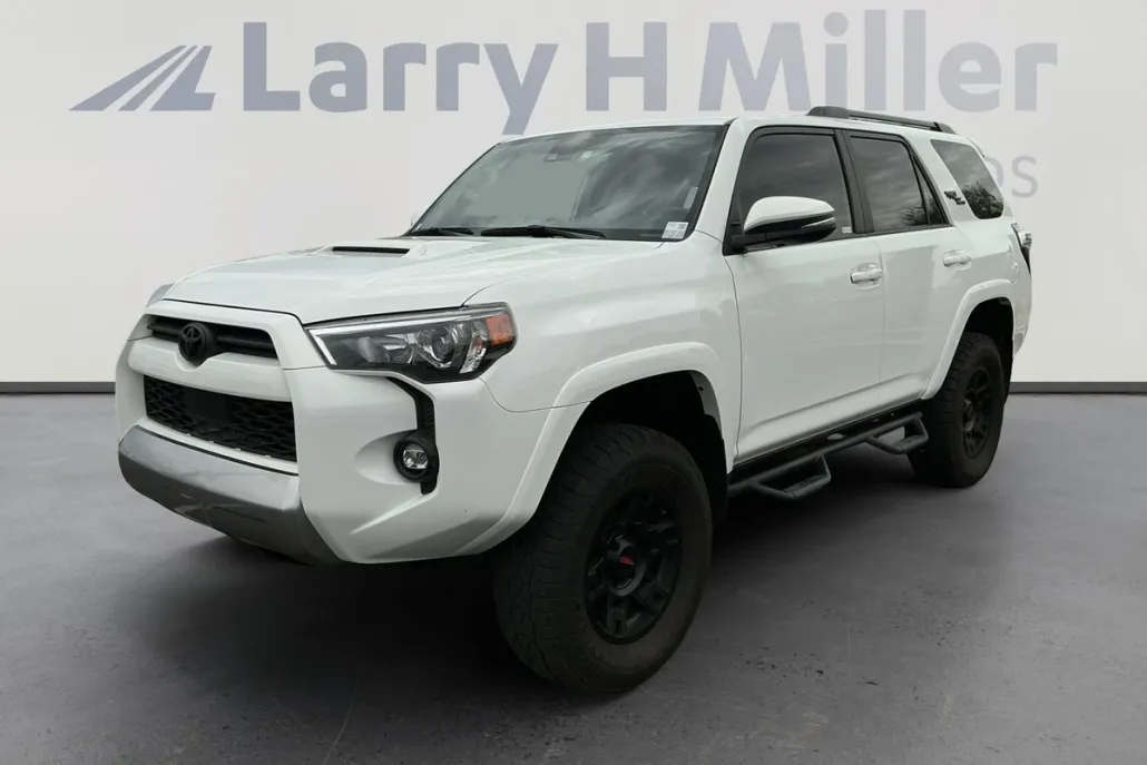 2023 Toyota 4Runner TRD Premium photo 1
