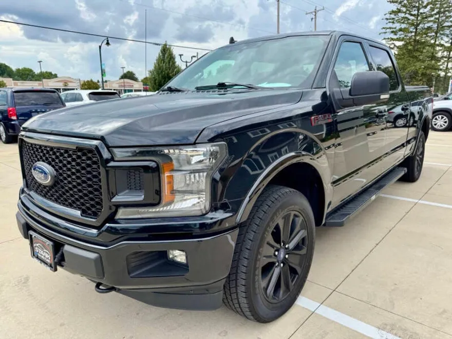 2019 Ford F-150 XLT photo 1