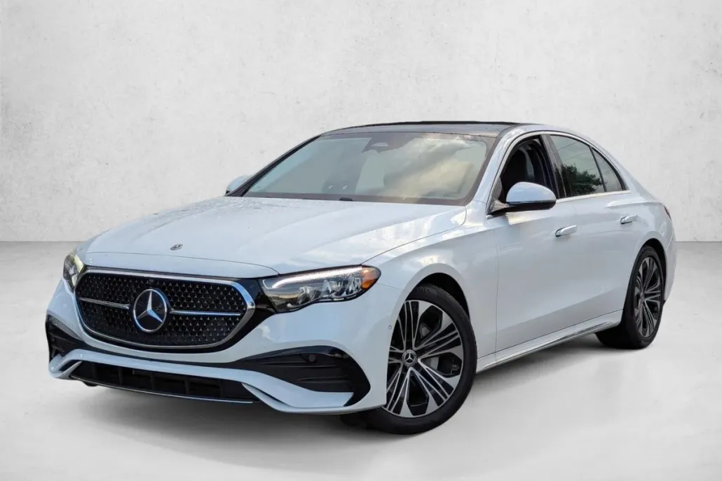 2025 Mercedes Benz E 350 Sedan photo 1