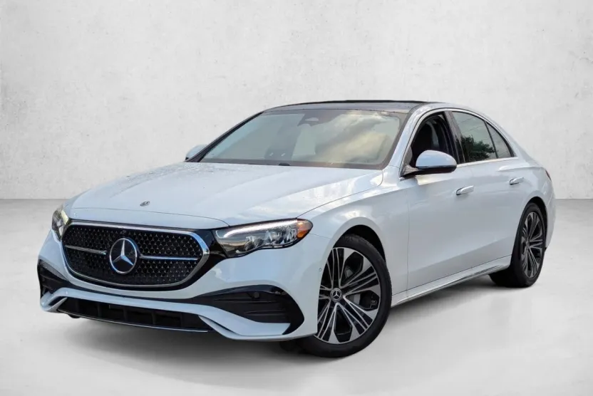 2025 Mercedes Benz E 350 Sedan photo 1