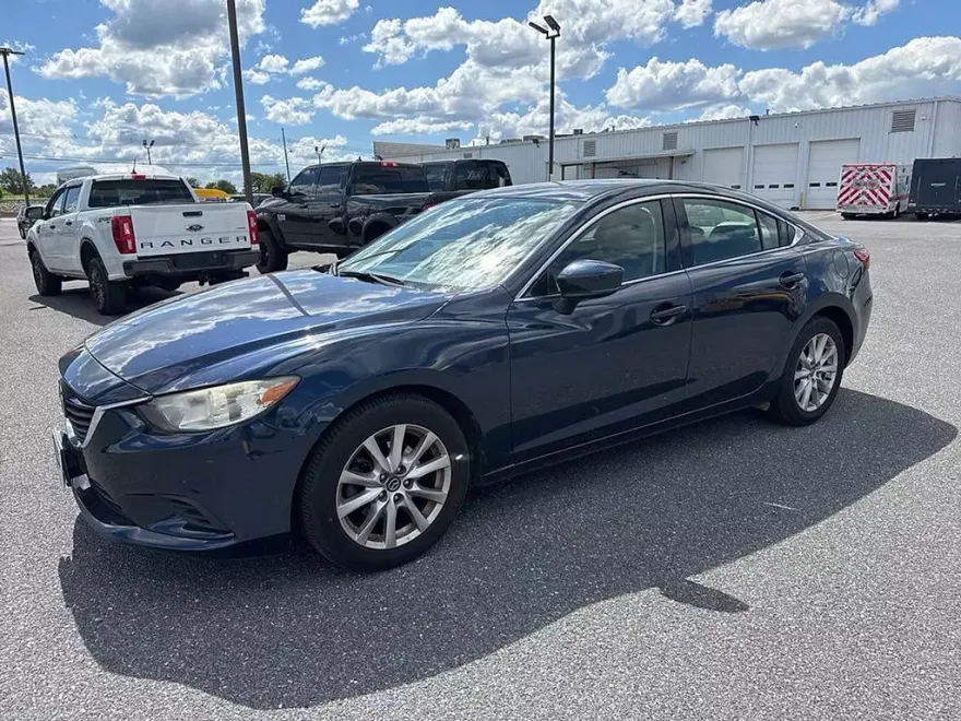 2017 Mazda Mazda6 Sport photo 1