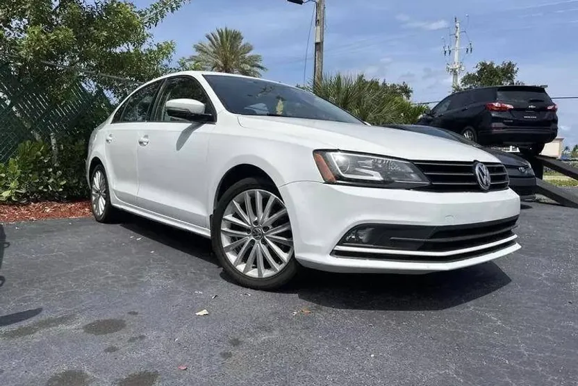 2015 Volkswagen Jetta SE Sport photo 1