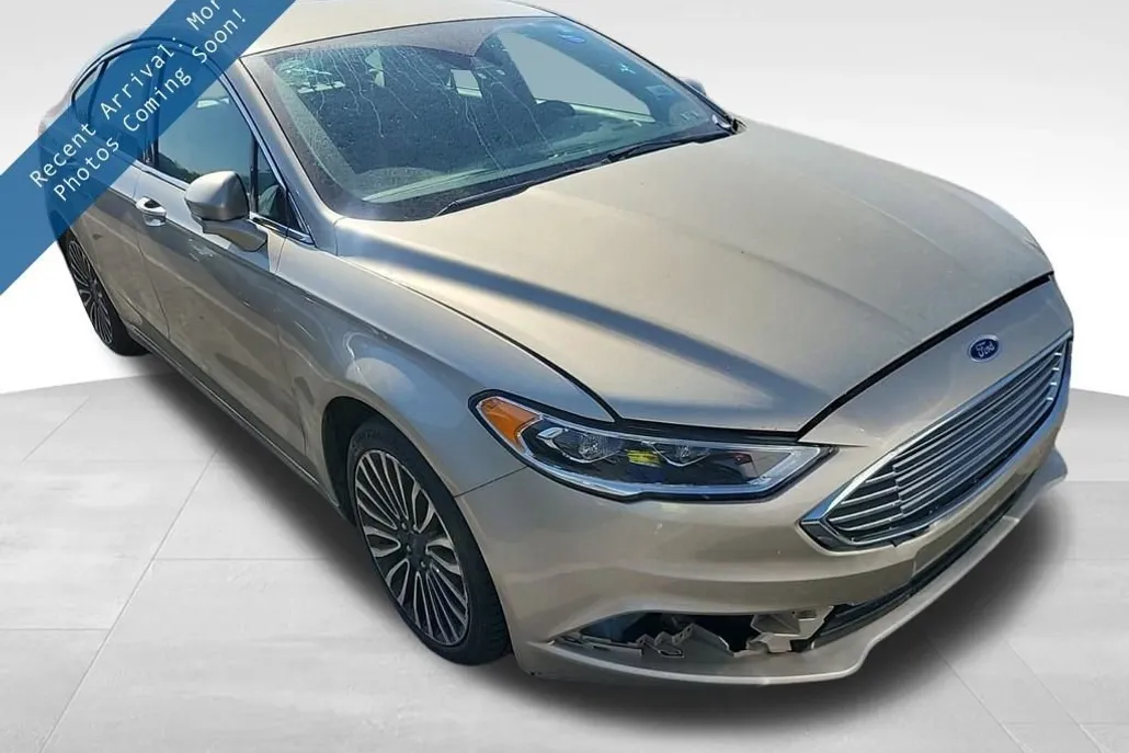 2018 Ford Fusion SE photo 1