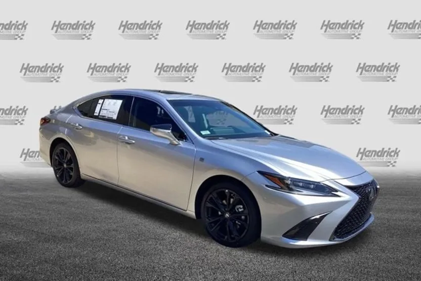 2025 Lexus ES 300h F SPORT Design photo 1