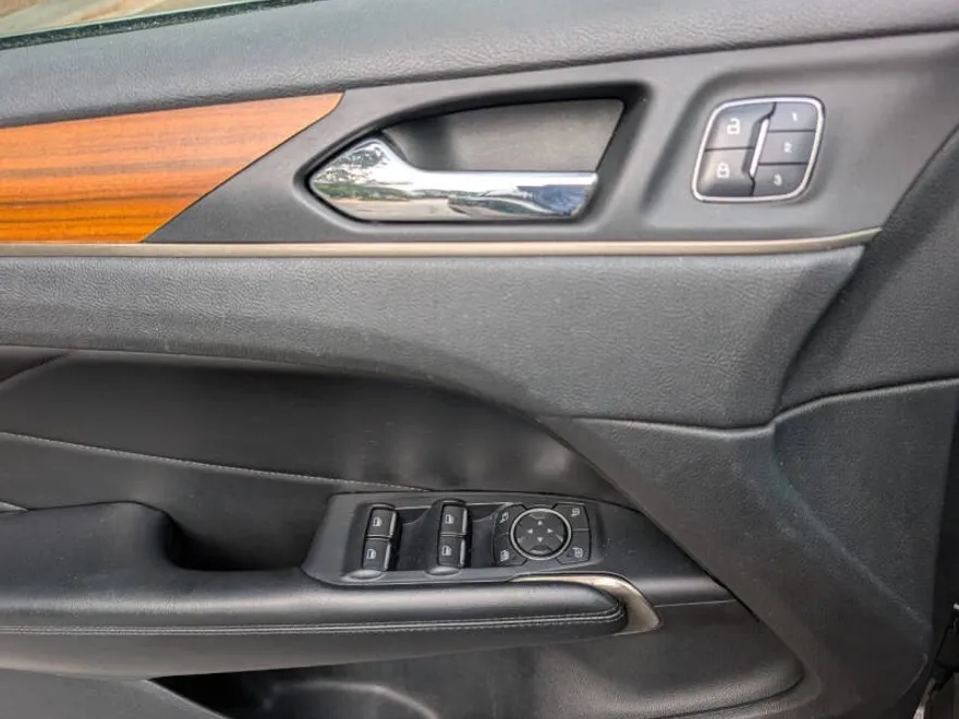 2018 Lincoln MKC Reserve photo 1