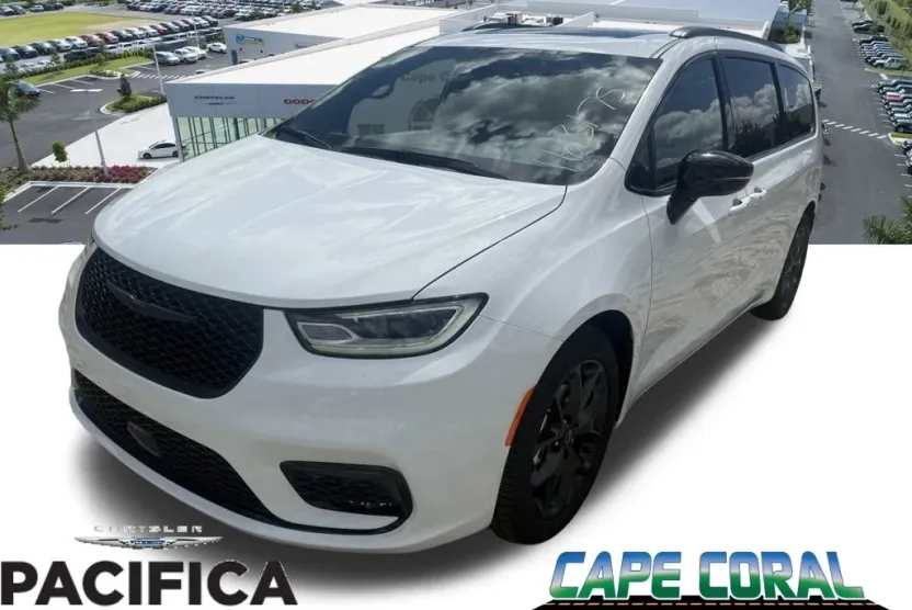 2026 Chrysler Pacifica Limited photo 1