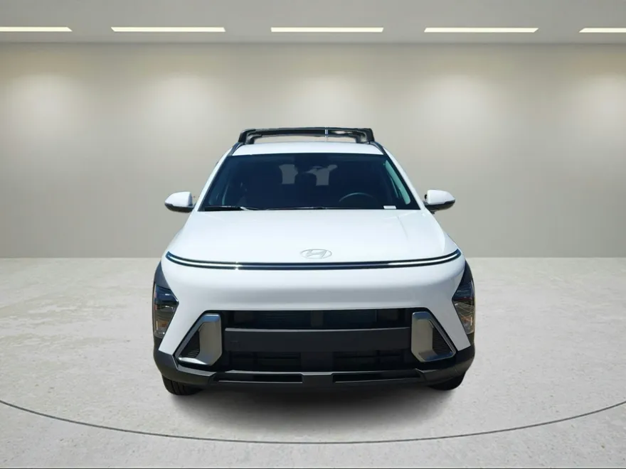 2025 Hyundai Kona SEL photo 1