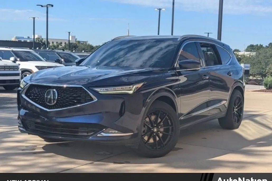 2022 Acura MDX Advance photo 1