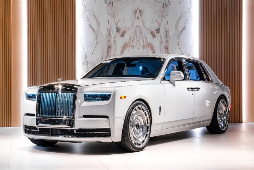 2025 Rolls Royce Phantom RR photo 1