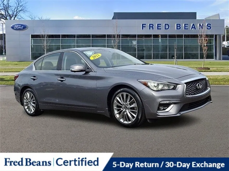 2022 Infiniti Q50 LUXE photo 1