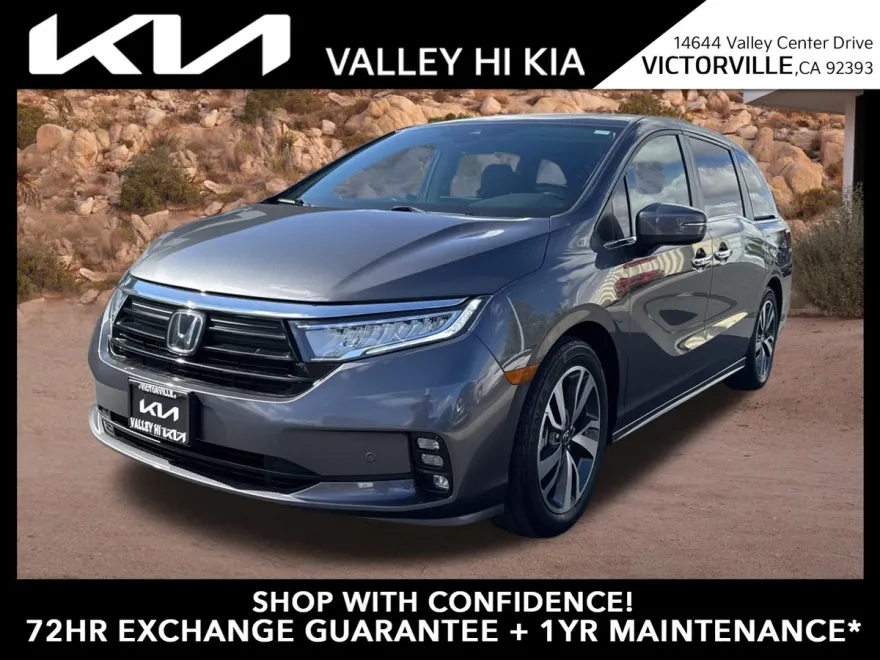 2022 Honda Odyssey Touring photo 1