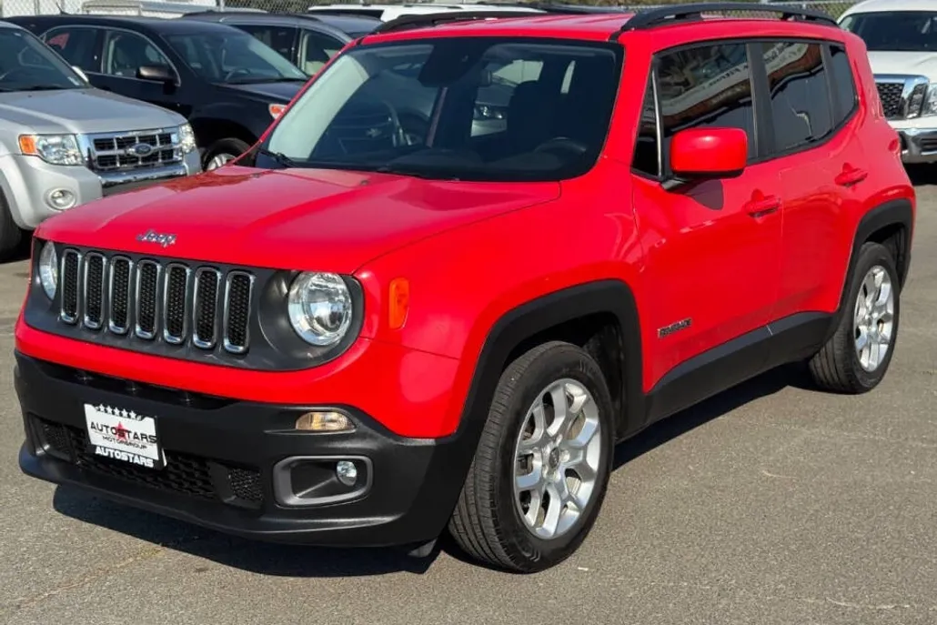 2015 Jeep Renegade Latitude North Edition photo 1