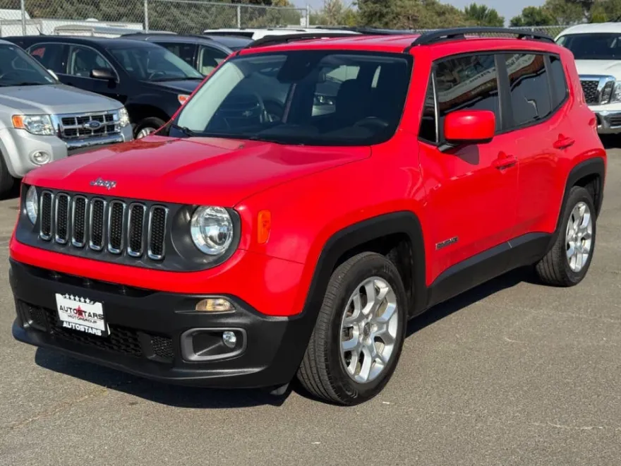 2015 Jeep Renegade Latitude North Edition photo 1