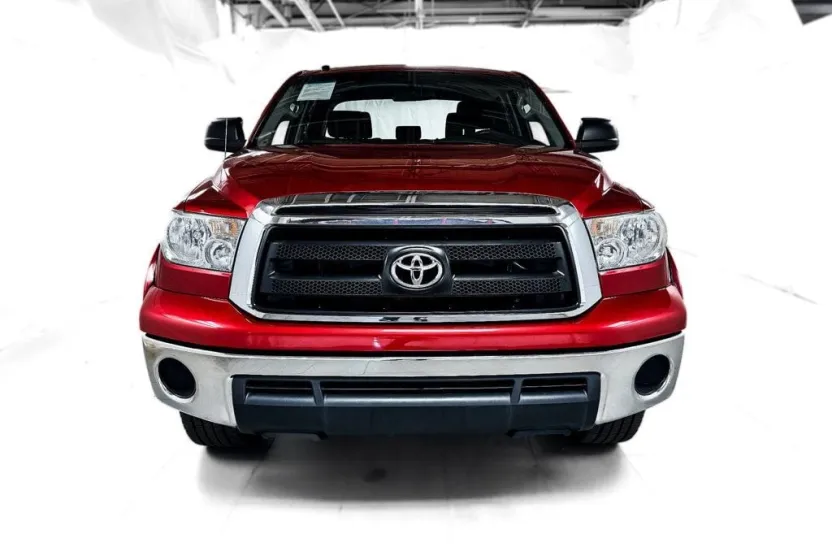 2011 Toyota Tundra Double Cab photo 1