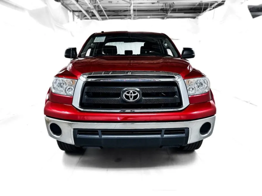 2011 Toyota Tundra Double Cab photo 1