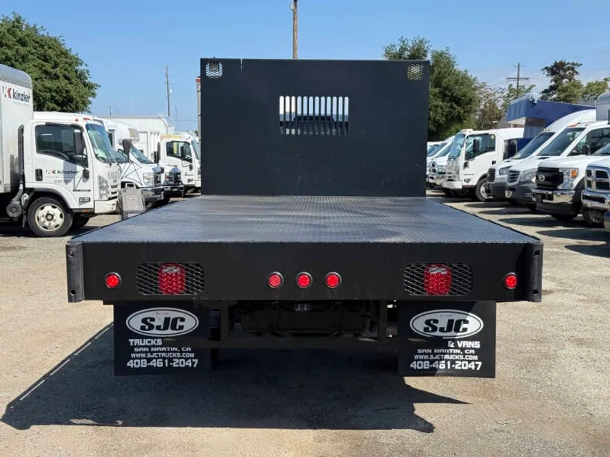 2022 Ford F-550 photo 1