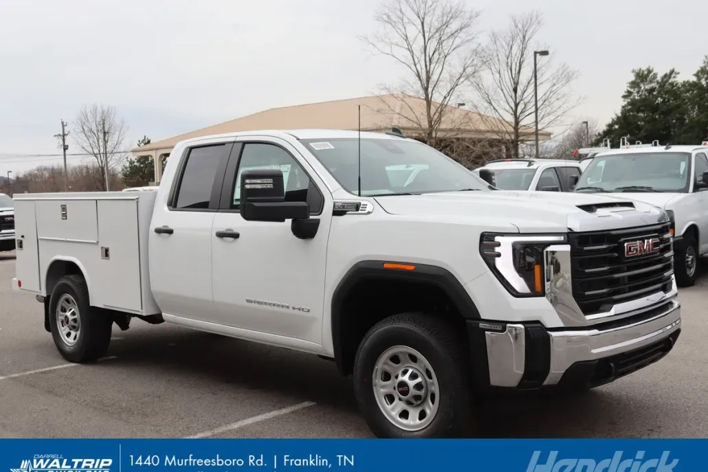 2025 Gmc Sierra 3500 HD Pro photo 1