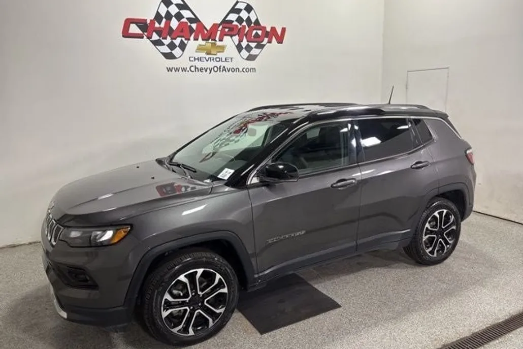 2022 Jeep Compass Limited photo 1