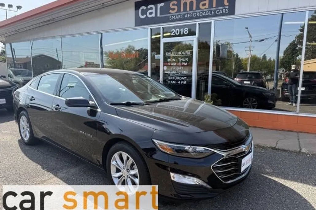 2021 Chevrolet Malibu 1LT photo 1