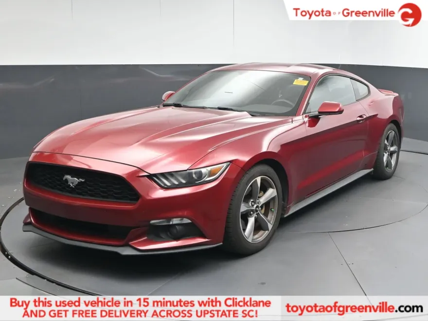 2015 Ford Mustang V6 photo 1