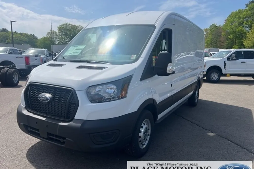 2025 Ford Transit photo 1