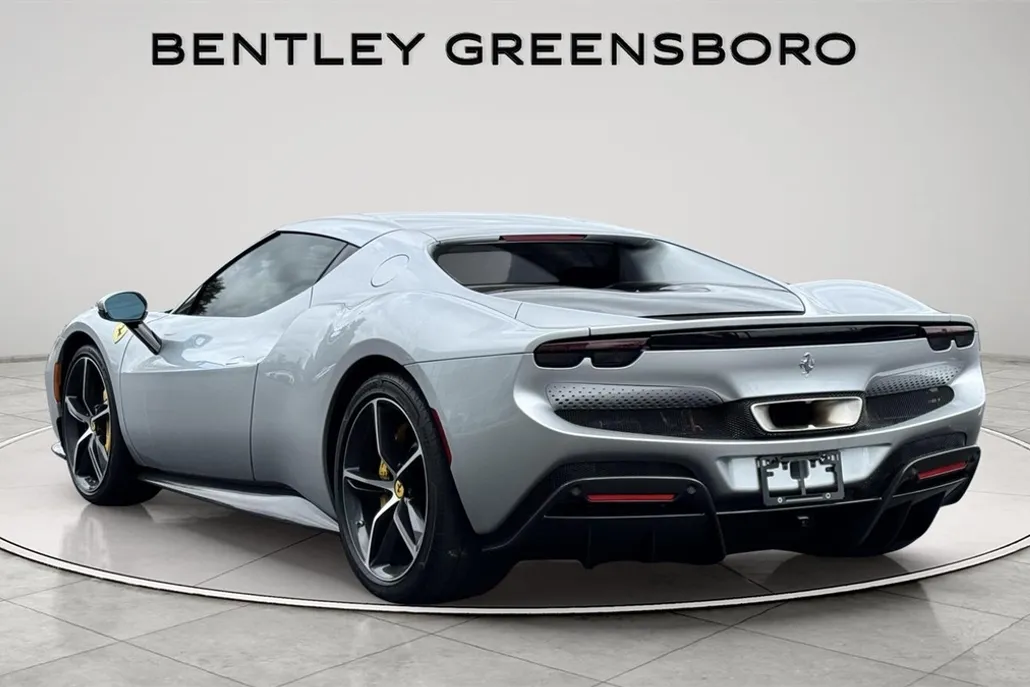 2023 Ferrari 296 GTB Base photo 1
