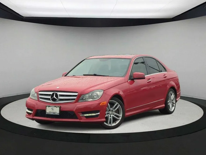 2013 Mercedes Benz C 300 Sport photo 1