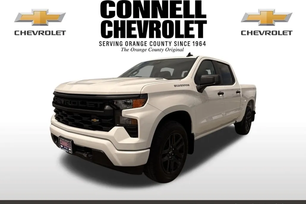 2025 Chevrolet Silverado 1500 Custom photo 1