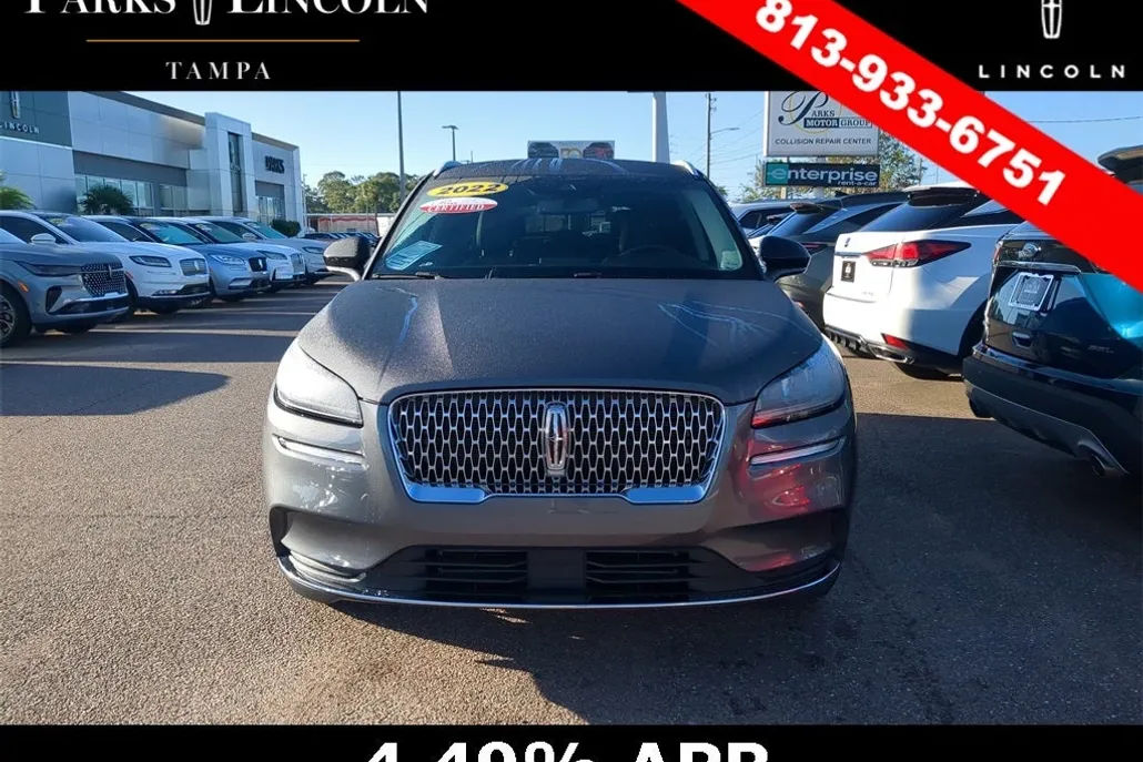 2022 Lincoln Corsair Standard photo 1