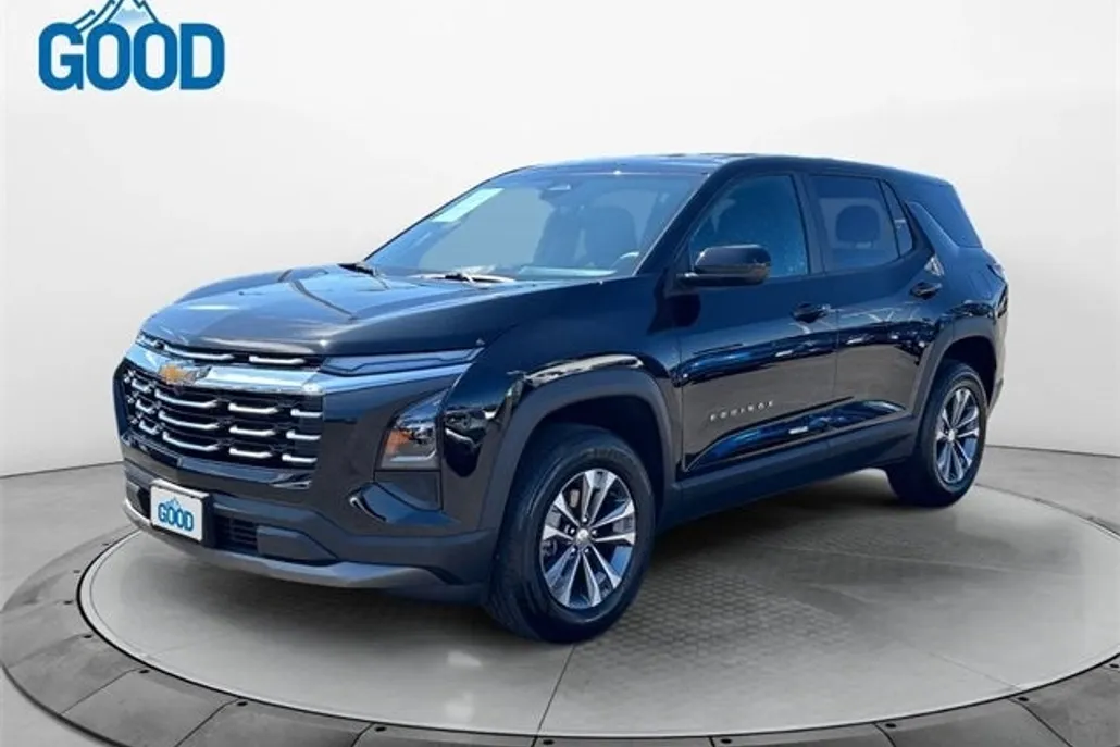 2025 Chevrolet Equinox LT photo 1
