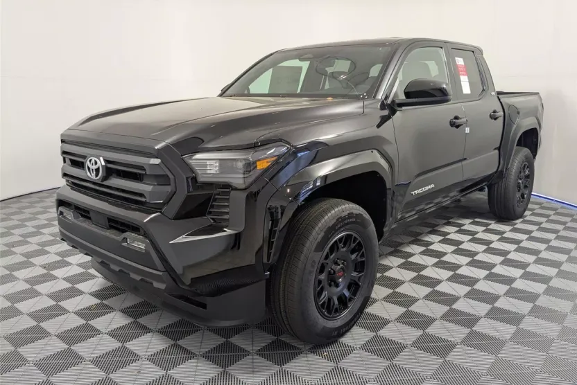 2025 Toyota Tacoma SR5 photo 1