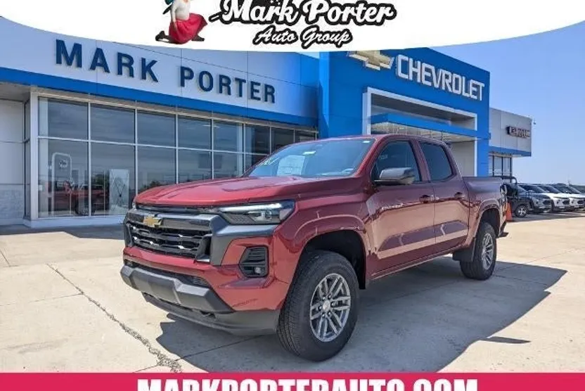 2026 Chevrolet Colorado LT photo 1
