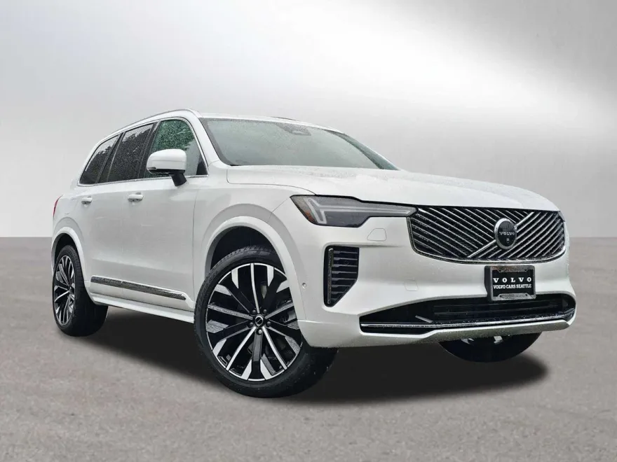 2026 Volvo XC90 Plus photo 1