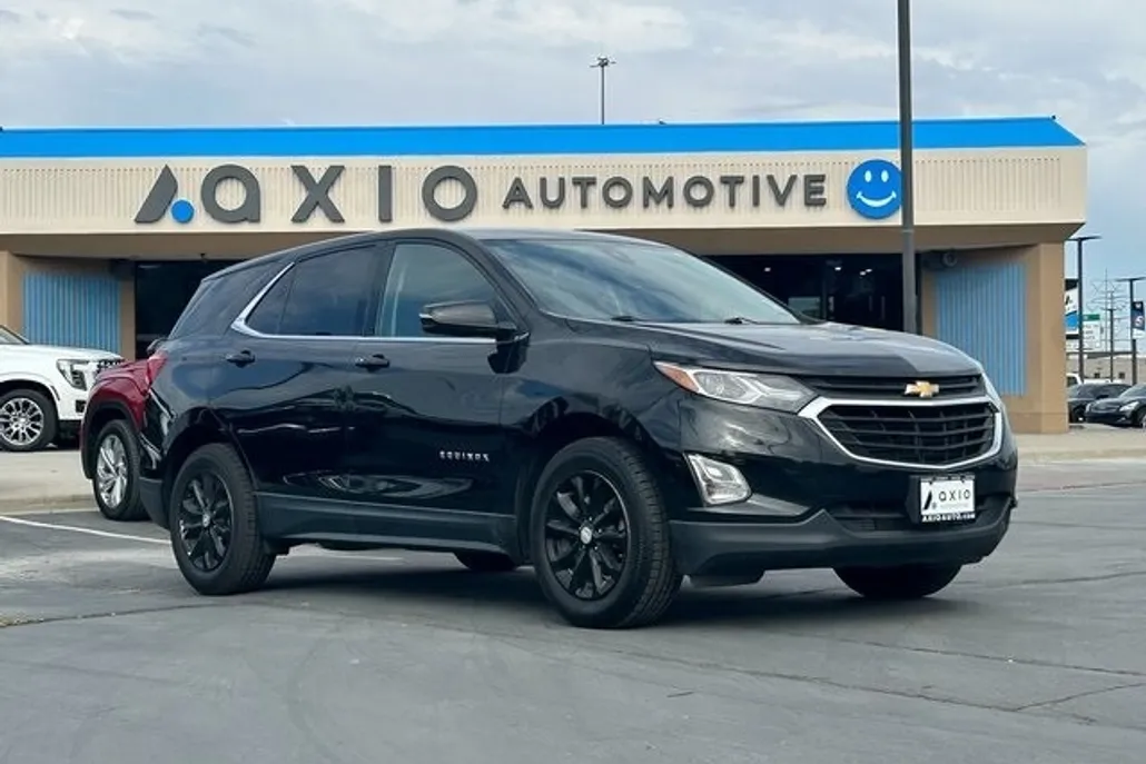 2019 Chevrolet Equinox LT photo 1