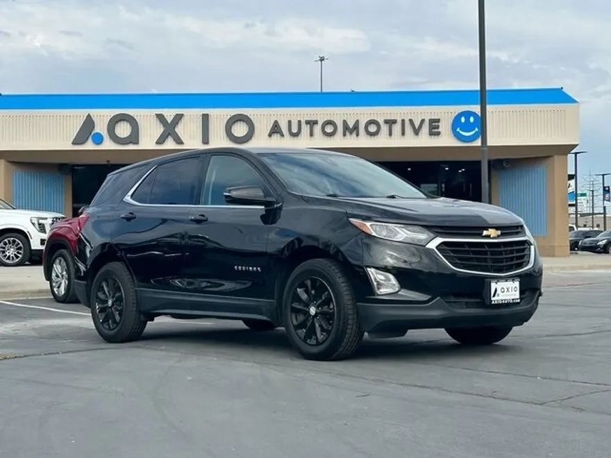 2019 Chevrolet Equinox LT photo 1