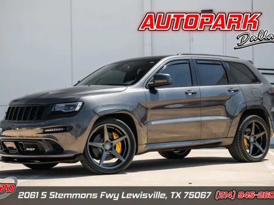 2016 Jeep Grand Cherokee SRT8 photo 1