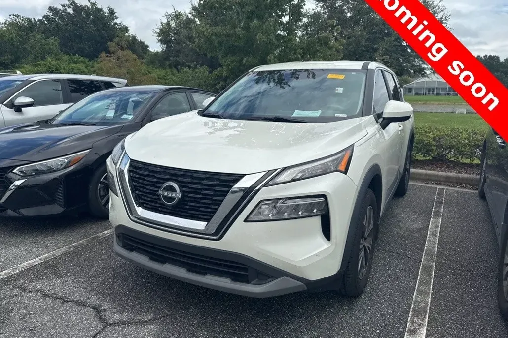 2023 Nissan Rogue SV photo 1