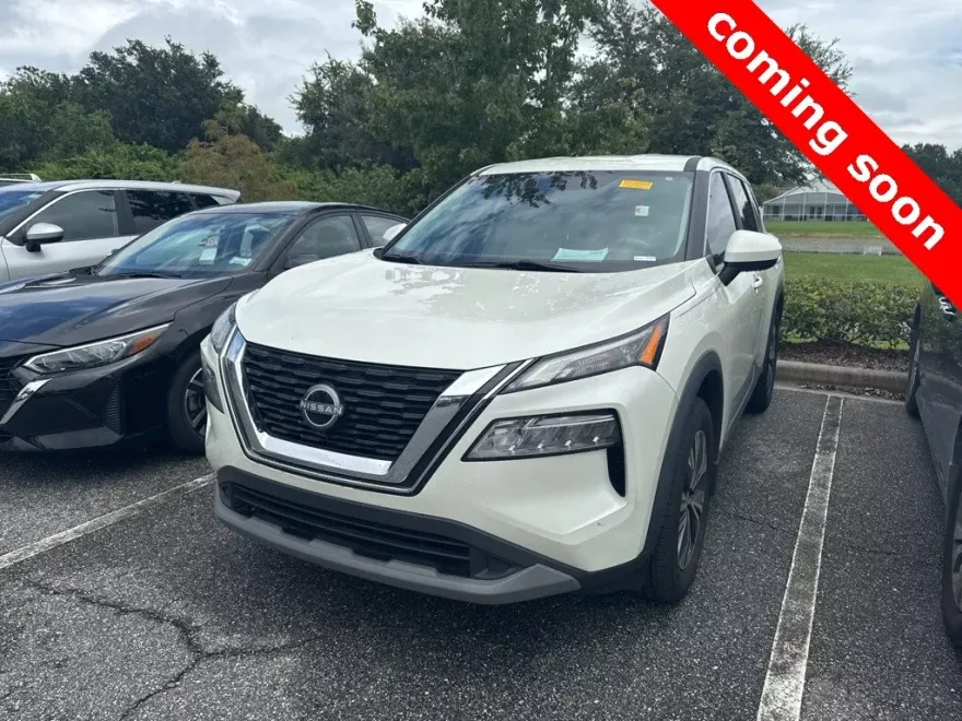 2023 Nissan Rogue SV photo 1