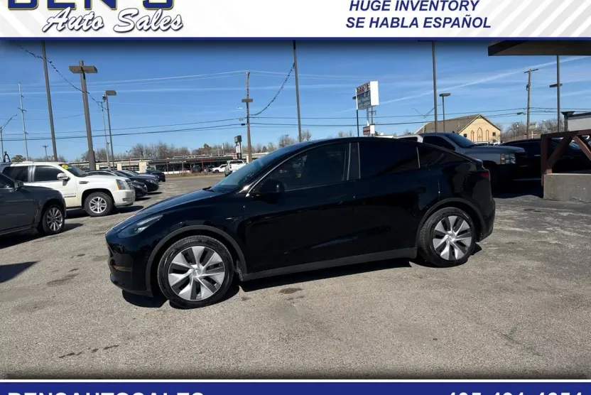 2021 Tesla Model Y Long Range photo 1