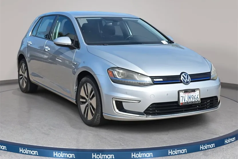 2016 Volkswagen e-Golf SEL Premium photo 1