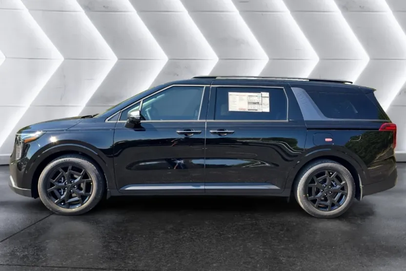2026 Kia Carnival SX Prestige photo 1