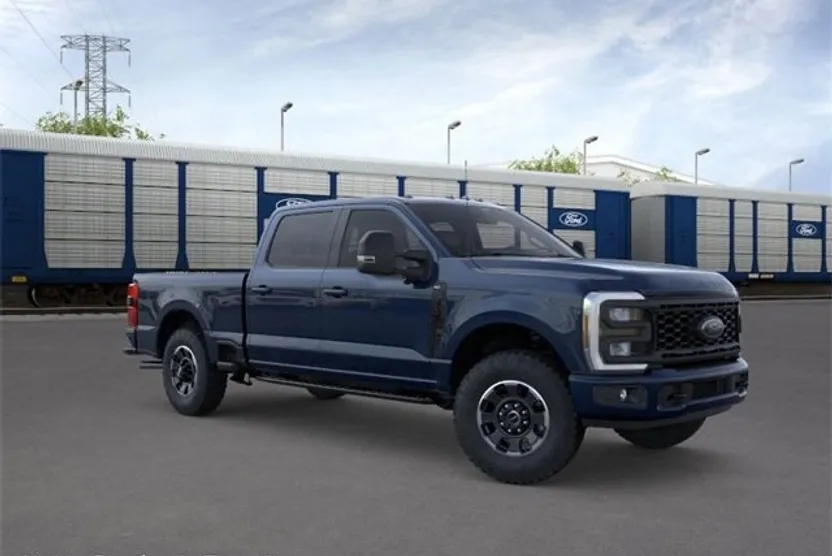 2025 Ford F-250 XLT photo 1