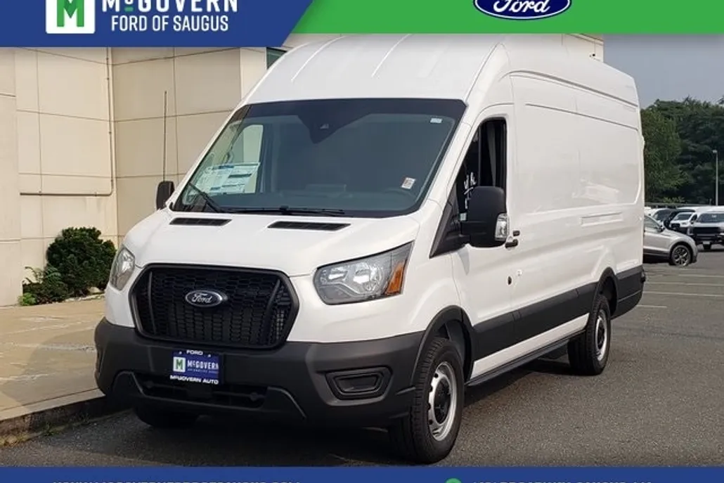 2025 Ford Transit photo 1