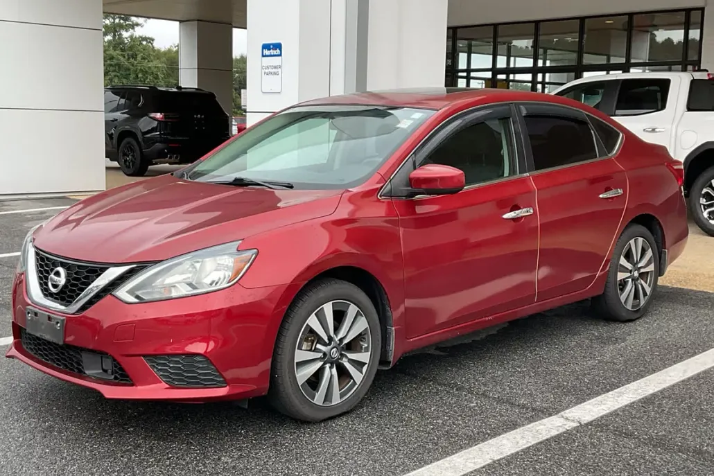 2019 Nissan Sentra SV photo 1