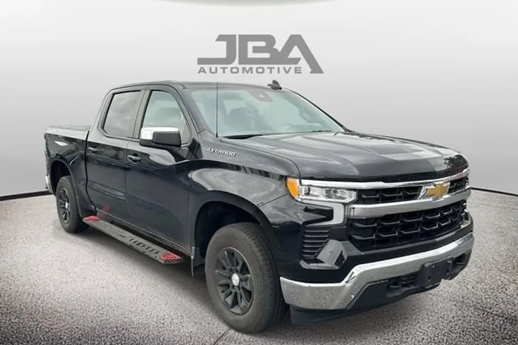 2022 Chevrolet Silverado 1500 LT photo 1