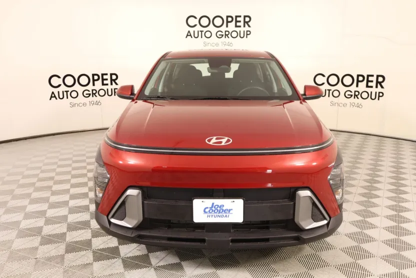 2025 Hyundai Kona SE photo 1