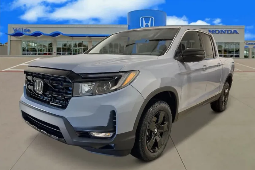 2025 Honda Ridgeline Black Edition photo 1
