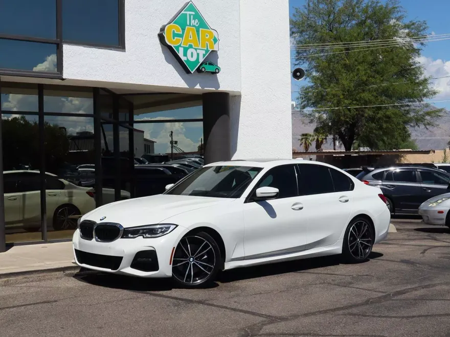 2021 Bmw 330i photo 1