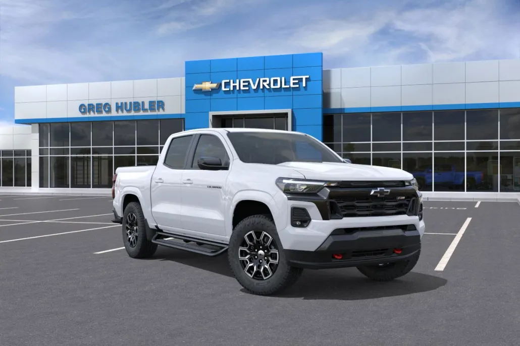 2025 Chevrolet Colorado Z71 photo 1